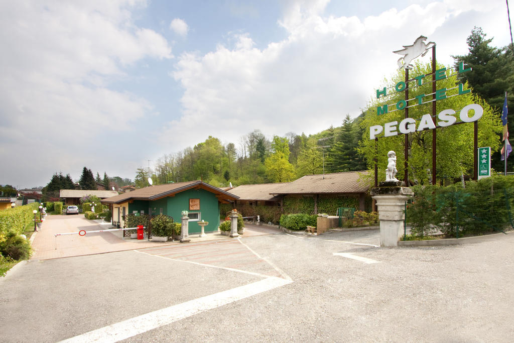 Motel-Hotel Pegaso Marzio Eksteriør bilde